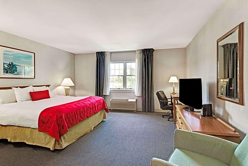 Ramada by Wyndham Saco/Old Orchard Beach Area