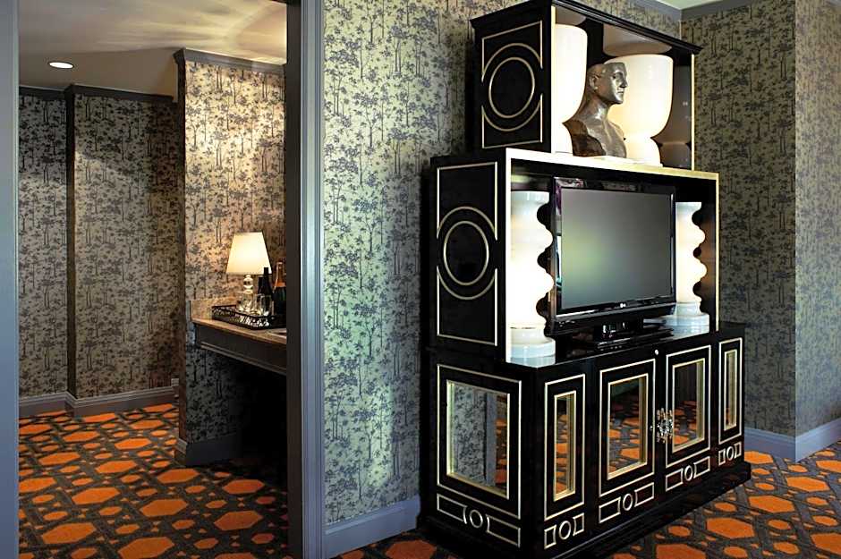The Royal Sonesta Portland Downtown