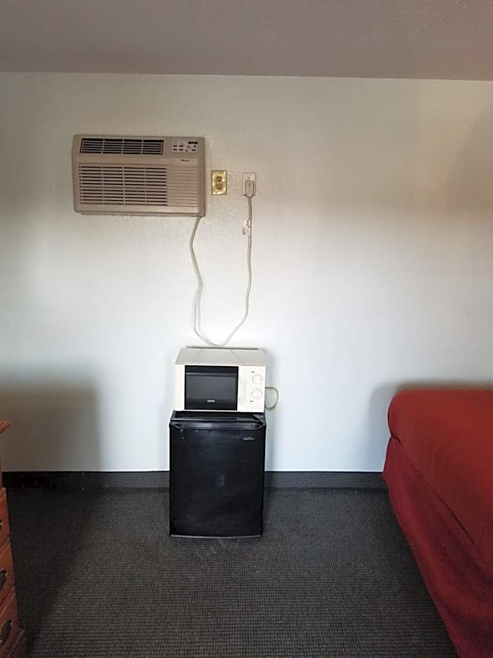 Budget Host Inn Eagan – Eagan, MN