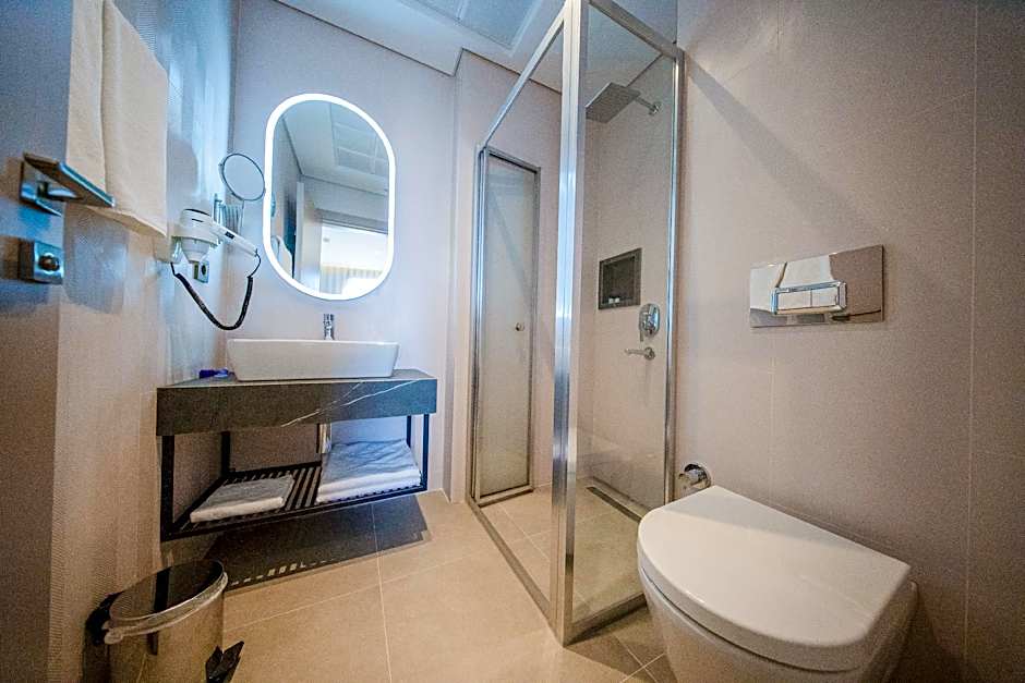 The Palm Bosphorus Hotel