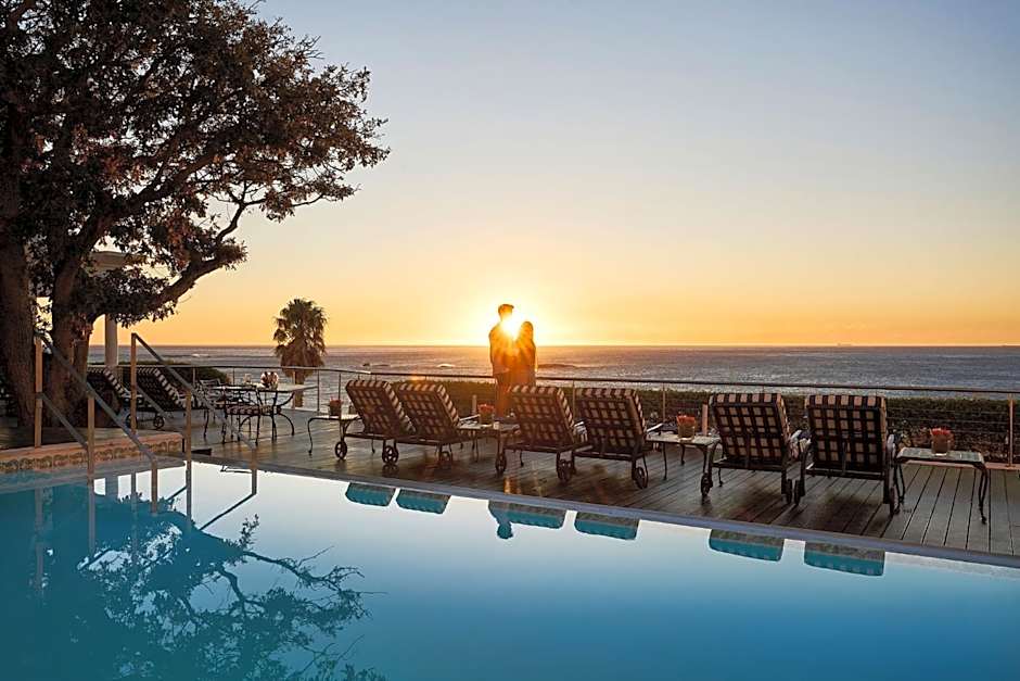 Twelve Apostles Hotel & Spa