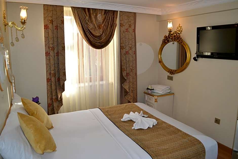 Photo 1 of 6 of Budget Double Room