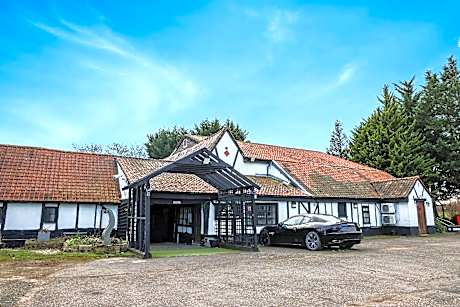 Tudor Oaks Lodge Stevenage North