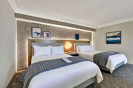 Queen Suite with Two Queen Beds and Balcony - Non-Smoking