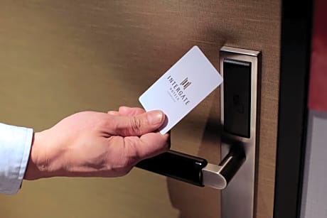 Room Selected at Check-In with Free access to Lounge - Non-Smoking