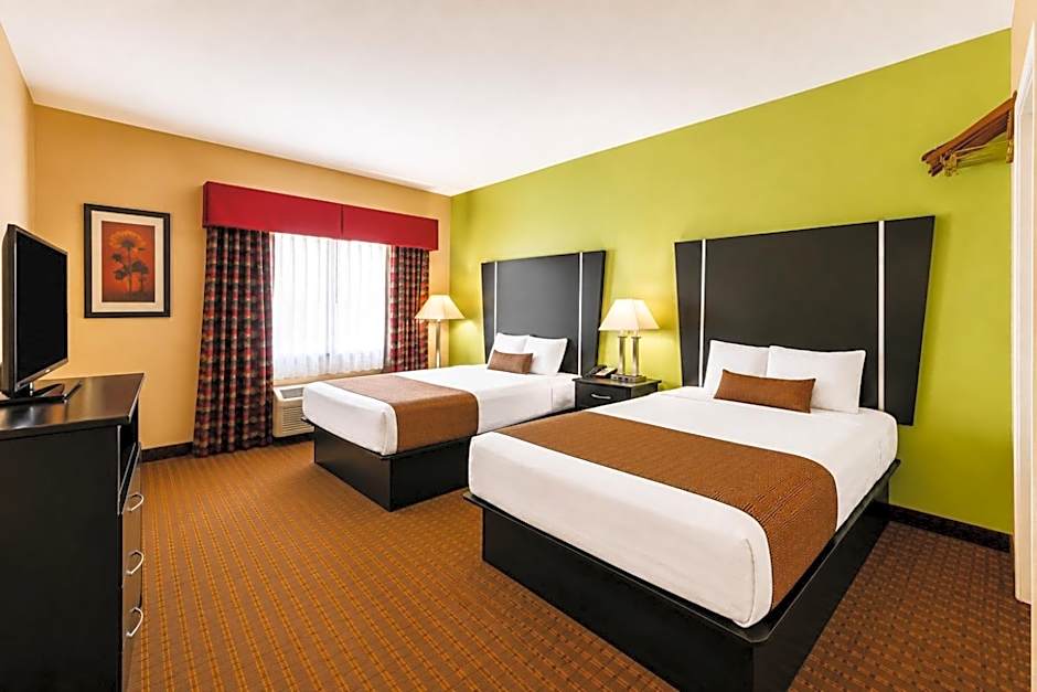 Rodeway Inn Dilley I-35
