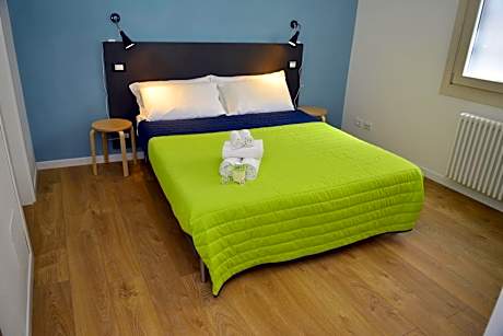 Double or Twin Room with Private Bathroom