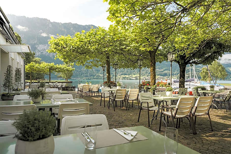 Neuhaus Golf- & Strandhotel