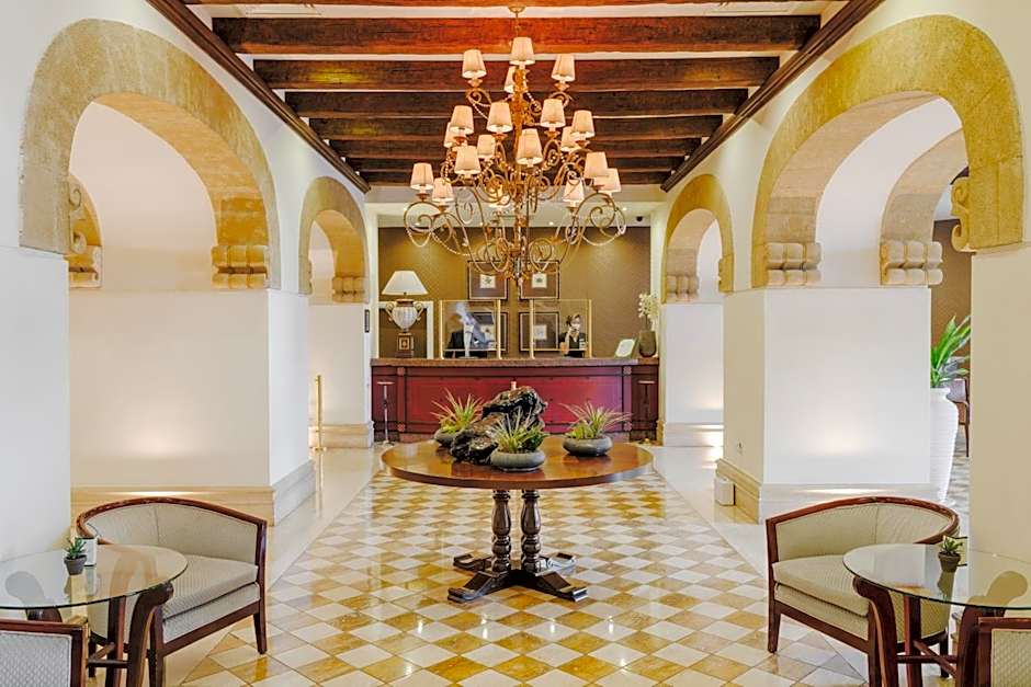 The Arkin Colony Hotel