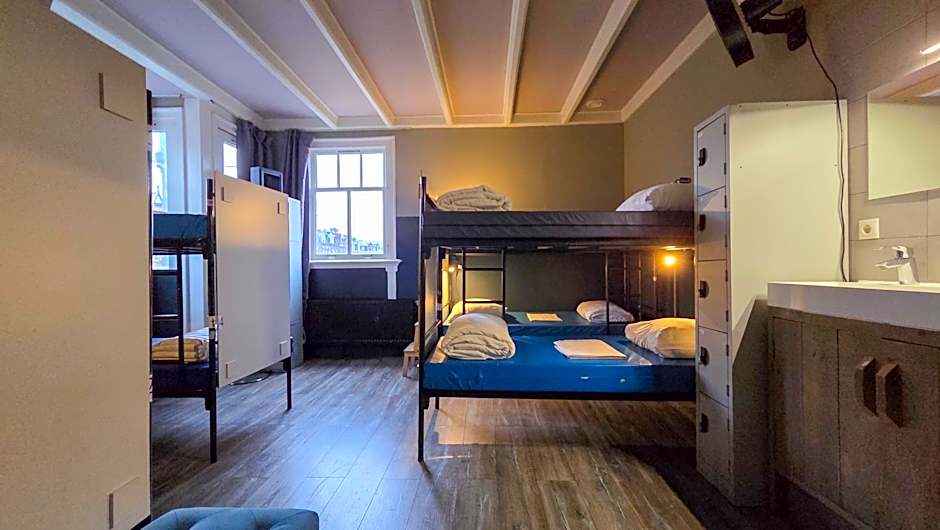 Hostel Cosmos Amsterdam
