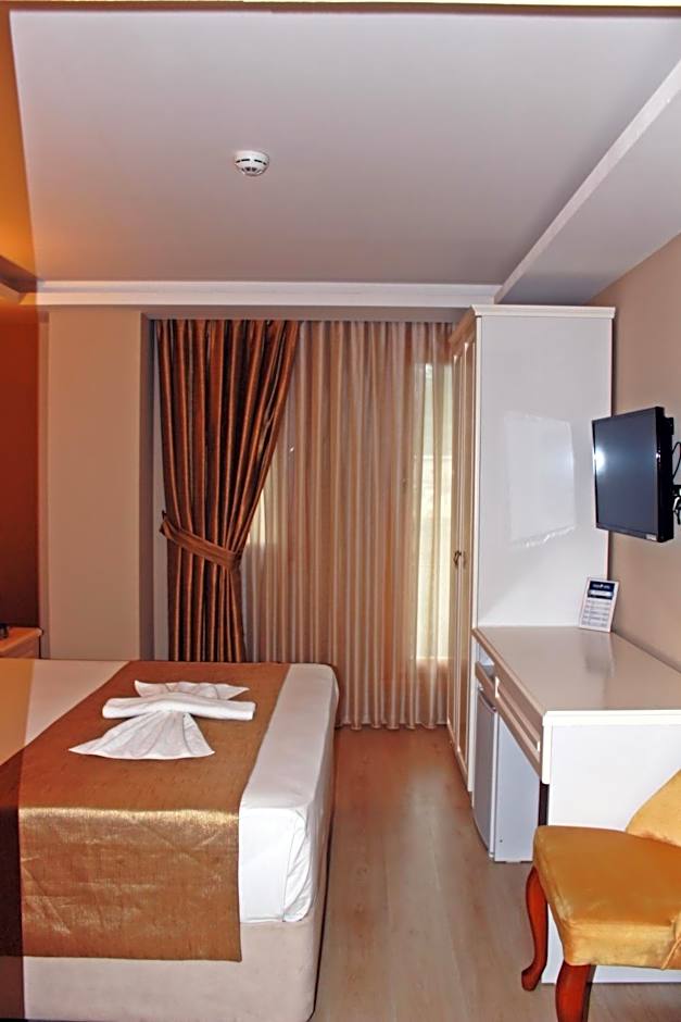 Feza Otel