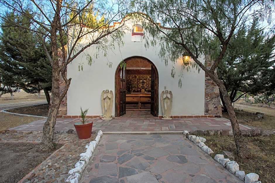 Atotonilco Hotel & Club
