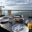Panoramic Ski Slope Views, private sauna, dogs ok