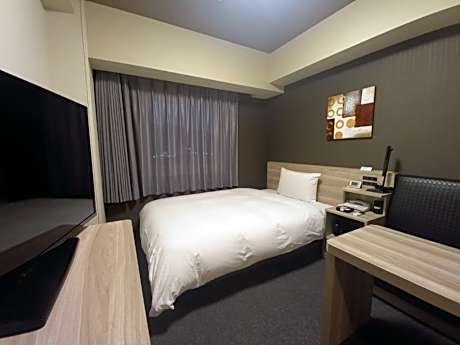 Single Room - Non-Smoking