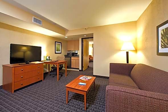 Best Western Plus Scottsdale Thunderbird Suites