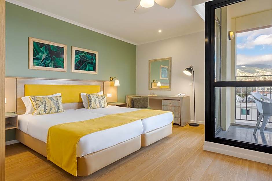 Dorisol Buganvilia Studio Hotel