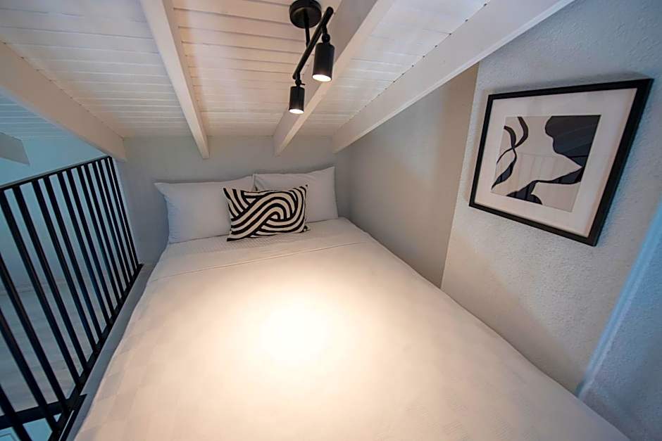 Primus Alacati Adult Only