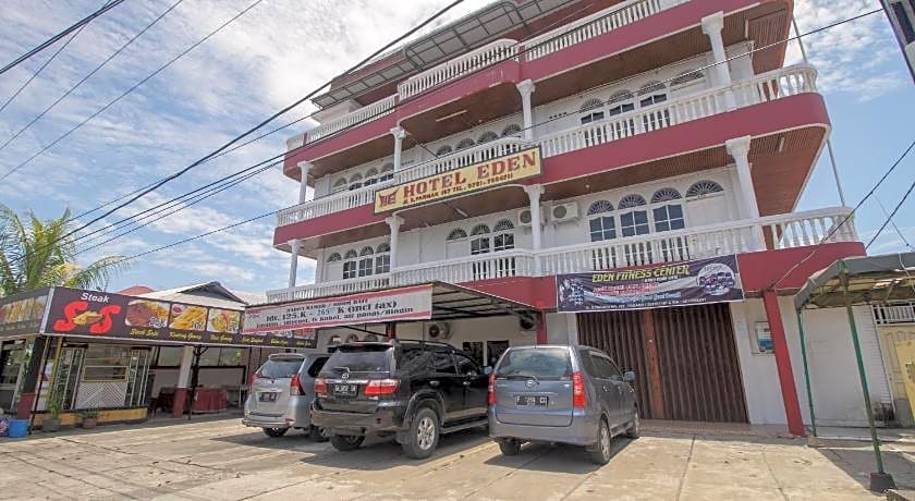 RedDoorz Syariah near Universitas Negeri Padang