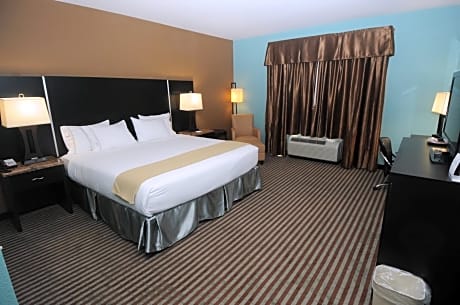 King Suite with Sofa Bed