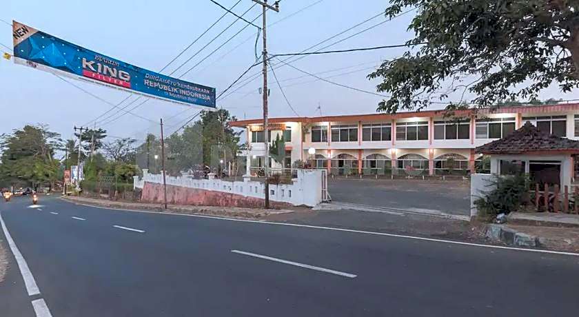 Hotel Linggarjati near Natural Park TWA Linggarjati