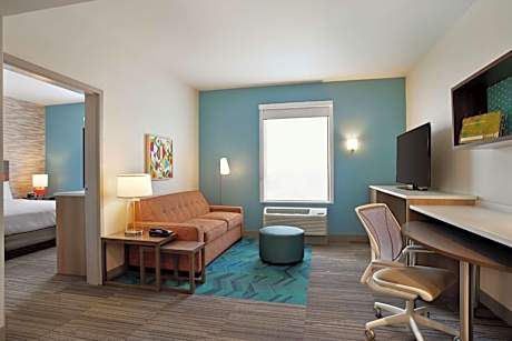 One-Bedroom King Suite - Non-Smoking