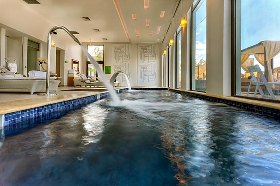 Royalton Blue Waters Autograph All-Inclusive Resor