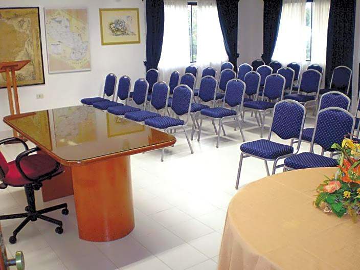 Hotel Portal del Sol