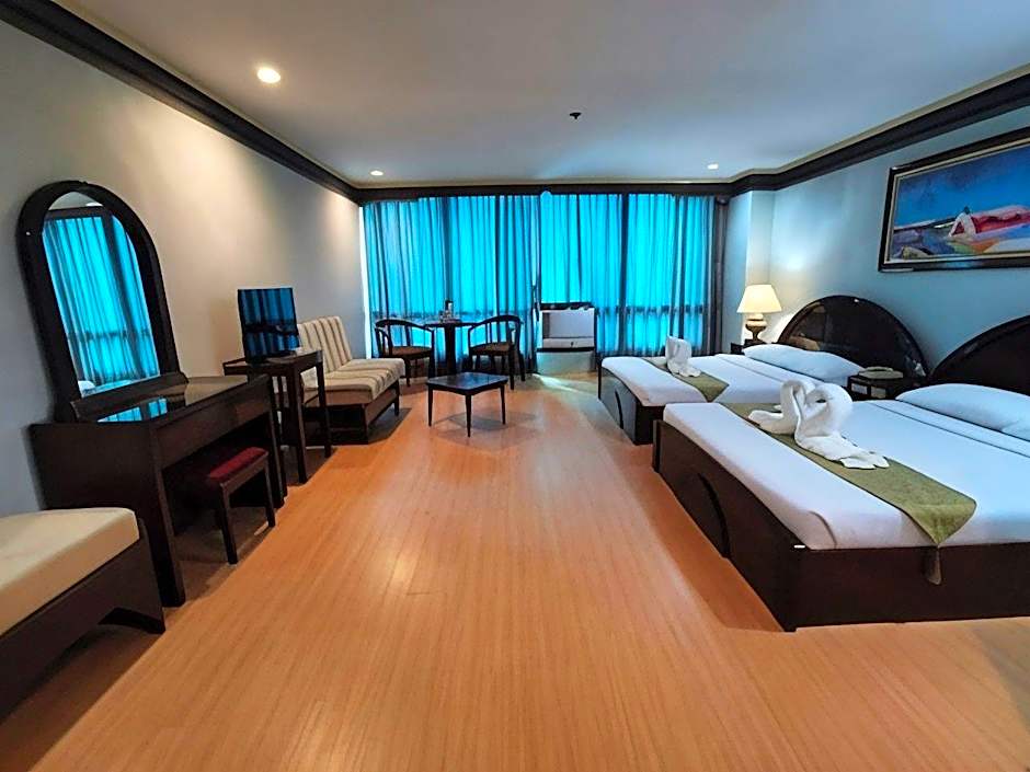 Holiday Plaza Hotel Cebu