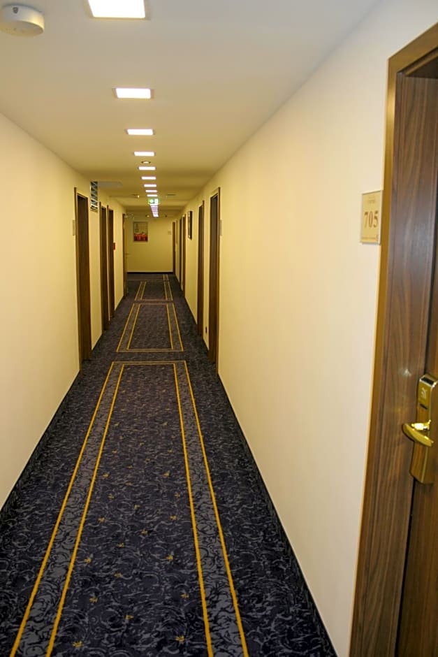 Grand Hotel Empire