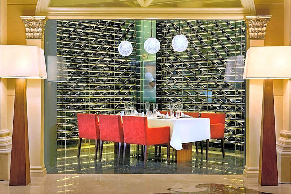 The Ritz-Carlton Abu Dhabi - Grand Canal