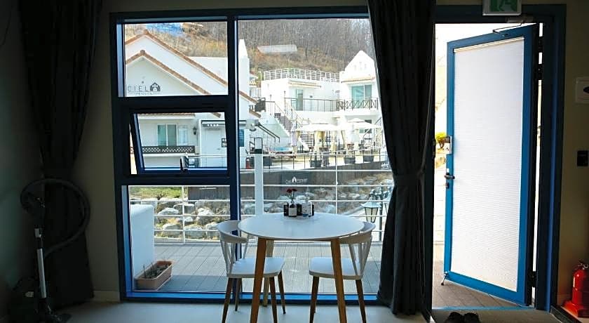 Damyang Thirasia Pension