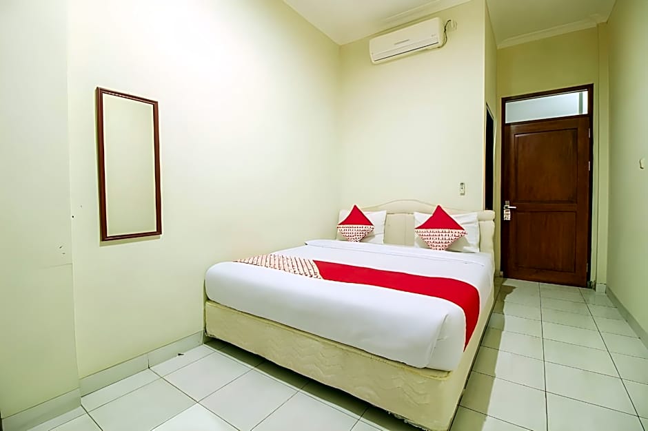 Hotel Astria Graha