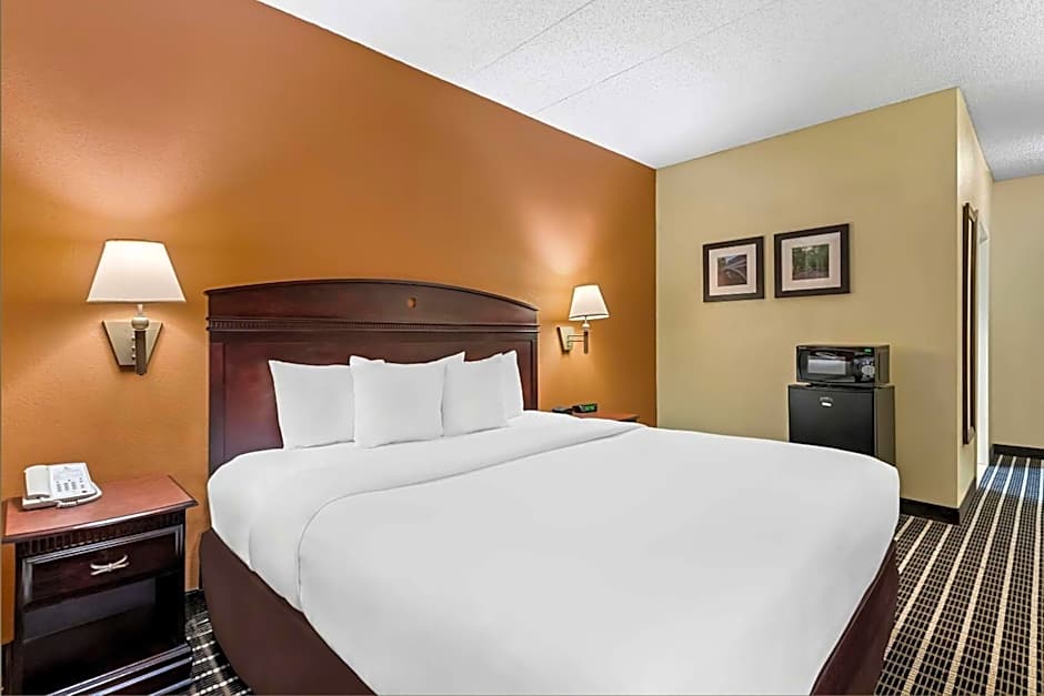 Comfort Inn & Suites Somerset