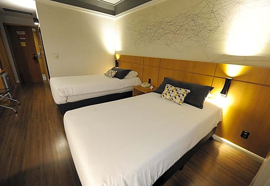 Deluxe 2 Beds — 5 fotoğraftan 1. fotoğraf