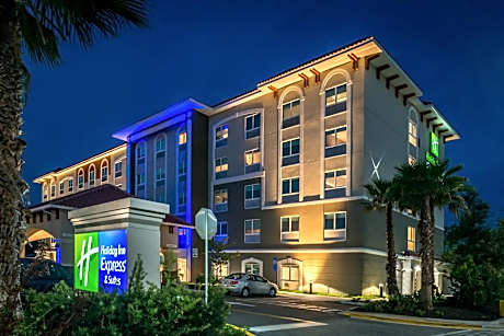Holiday Inn Express & Suites St. Petersburg - Seminole Area By IHG