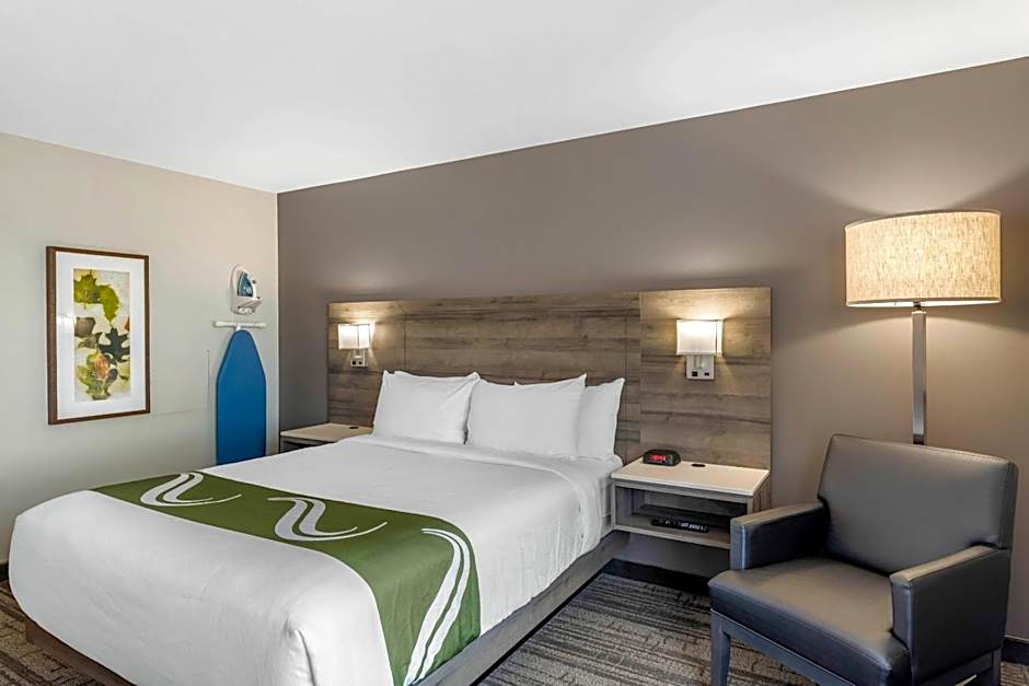 Amsterdam Inn & Suites, an Ascend Collection Hotel