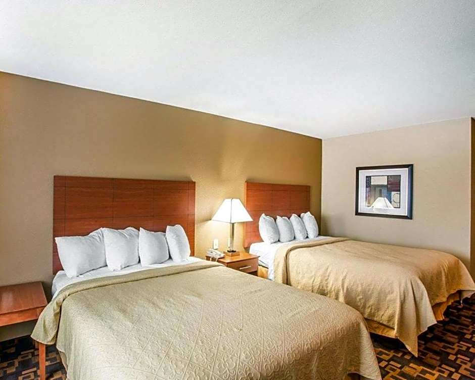 Quality Inn & Suites Mt. Juliet