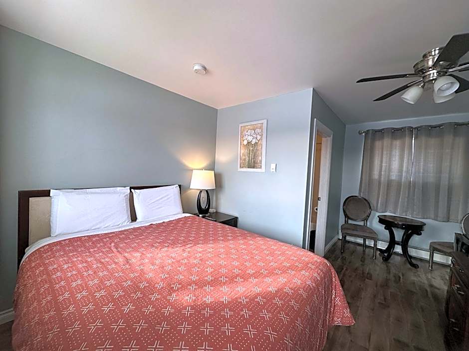 Town and Country Motel