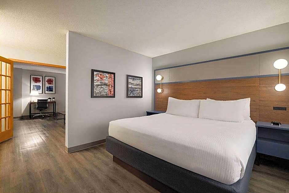 AmericInn by Wyndham Lincoln South