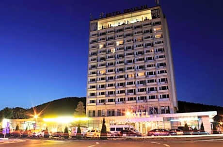 GRAND HOTEL CEAHLAU