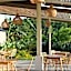 Suku Lifestyle Hotel & Villas