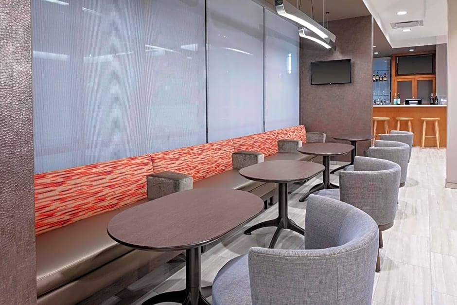 SpringHill Suites by Marriott Kansas City Plaza