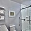 Hampton Inn By Hilton Alexandria-Old Town/King St. Metro
