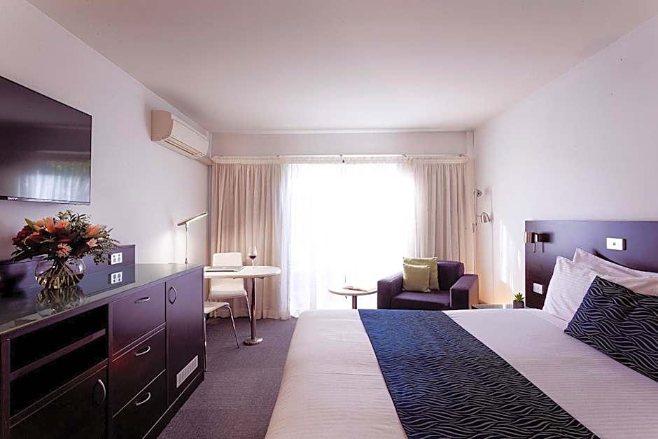 Station Motel
