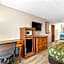 Rodeway Inn & Suites Portland West - Beaverton