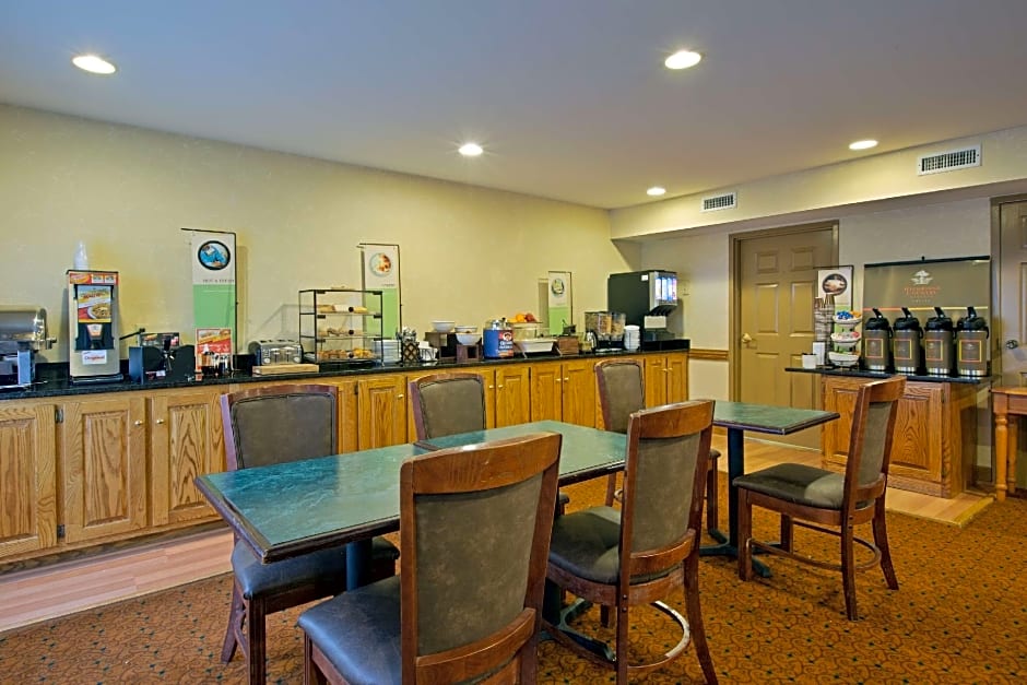Country Inn & Suites by Radisson, Richmond I-95 South, VA