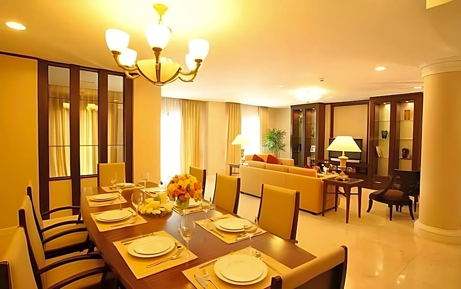 Thomson Residence Hotel