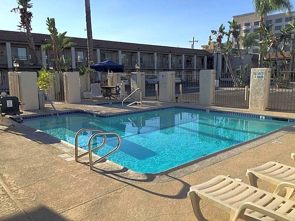 Anaheim Express Inn