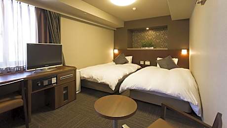 Twin Room - Non-Smoking