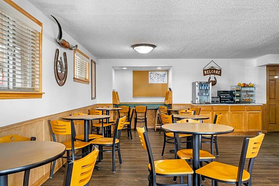 Econo Lodge Miles City I-94